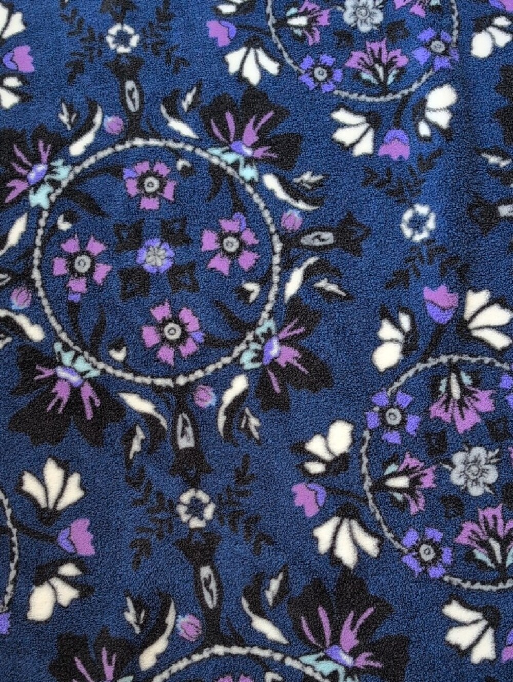 Vera Bradley Purple & Navy Plush Throw Blanket In Fleur Medallion Floral - Picture 4 of 6